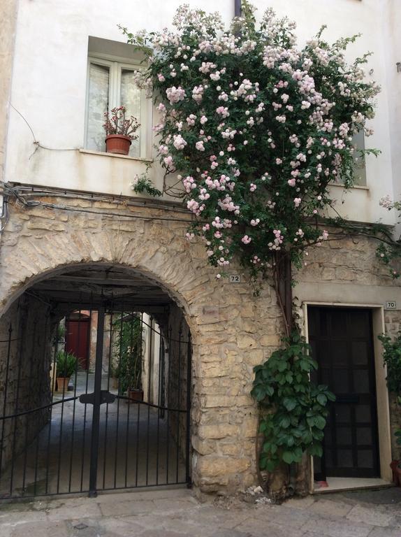B&B La Corte 丰迪 外观 照片