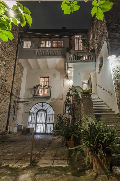 B&B La Corte 丰迪 外观 照片